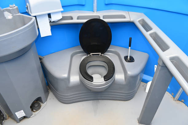 Best Affordable portable toilet rental  in Southworth, WA